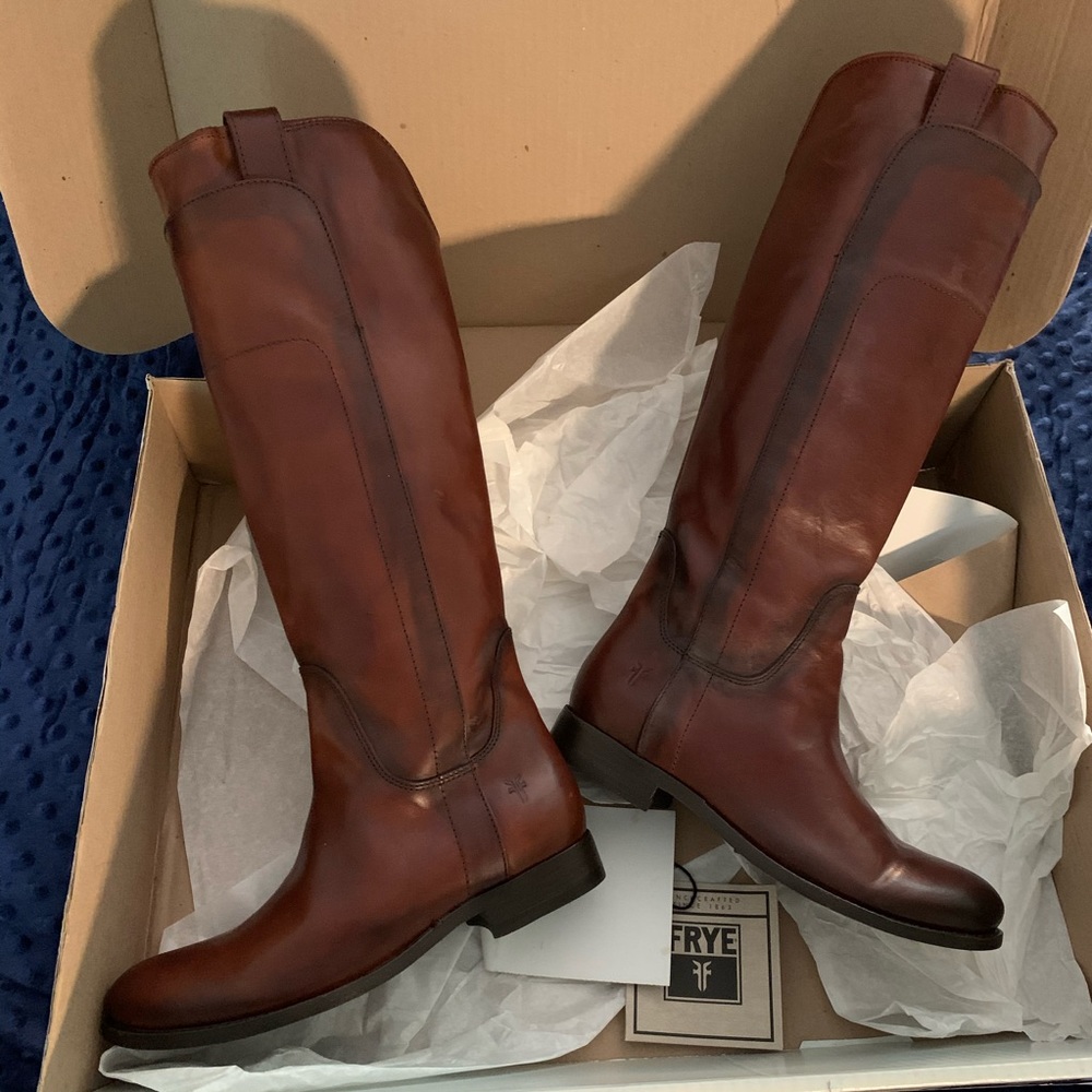 FRYE riding boots LIKE NEW size 6